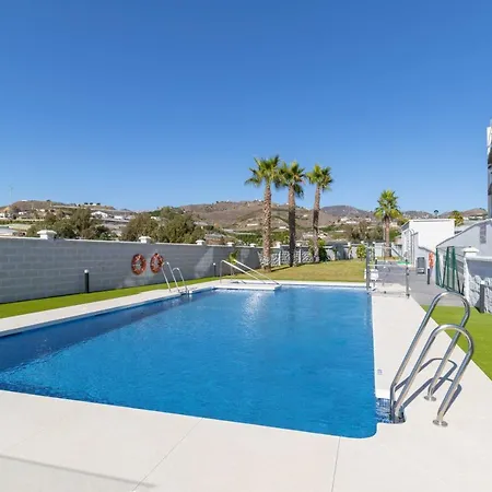 아파트 Marinsa Beach, 1 Bedroom With Seaview