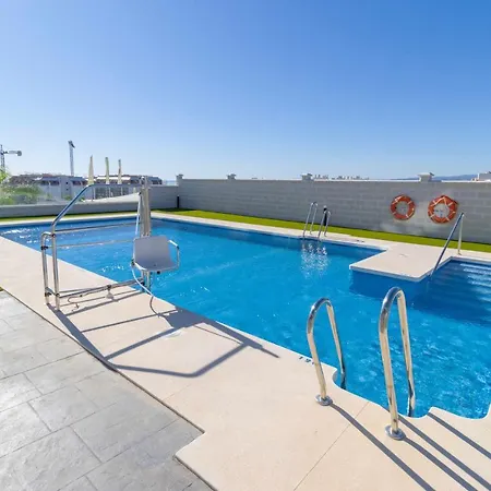 Marinsa Beach, 1 Bedroom With Seaview 아파트 *